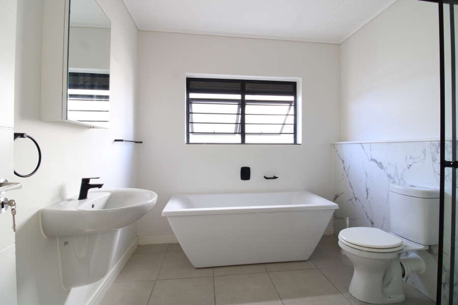 To Let 3 Bedroom Property for Rent in The Huntsman Western Cape